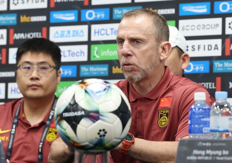 体坛：久尔杰维奇亮剑东亚杯 欲举攻势大旗出击韩国